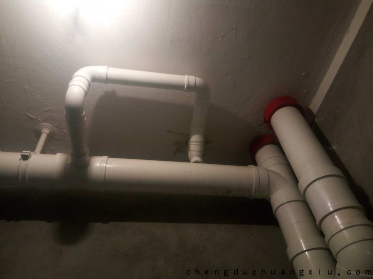尊龙凯时新双城工地闭水48小时后楼下无渗漏